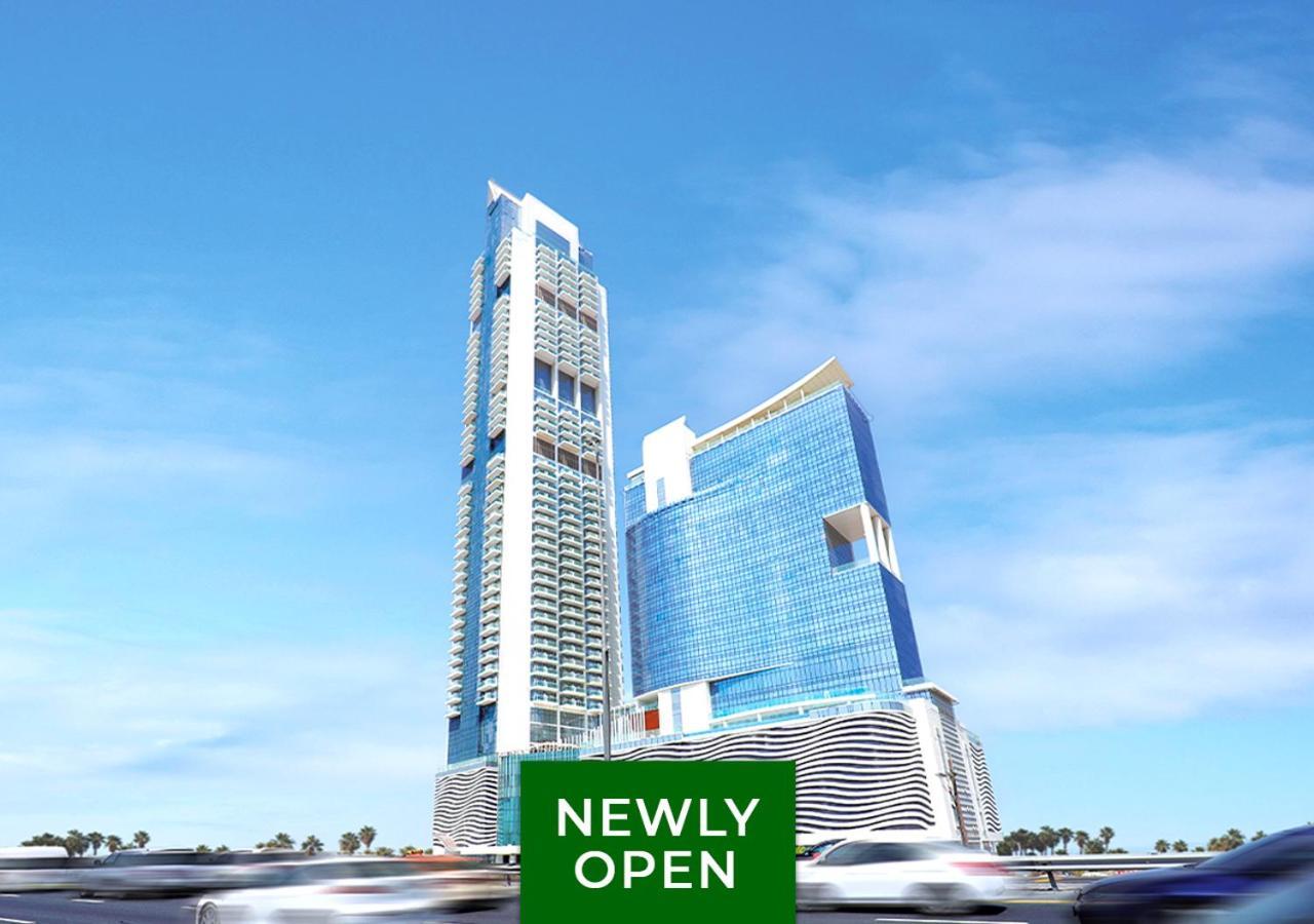 Movenpick Jumeirah Village Triangle Dubaj Kültér fotó The 101 Tower